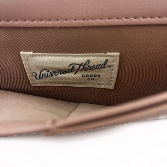 ⭐️ 4/$25 Universal Thread Women’s Tri-Fold Wallet Zipper Coin Pocket - Picture 2 of 9